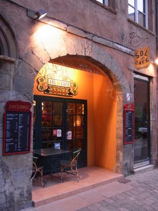 即食奶酪咖啡馆