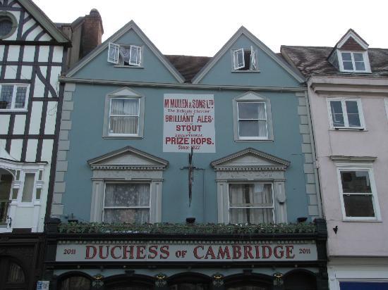 剑桥公爵夫人酒吧