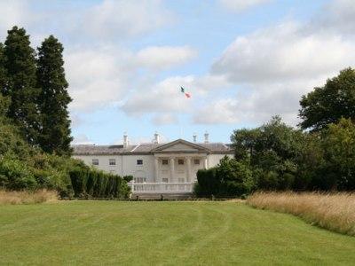 爱尔兰国家装饰艺术品和历史博物馆