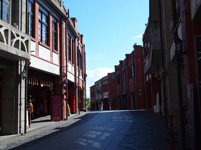 金车员山兰花园