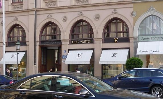 马克西米连大街