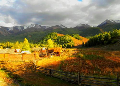 草原石人风景区