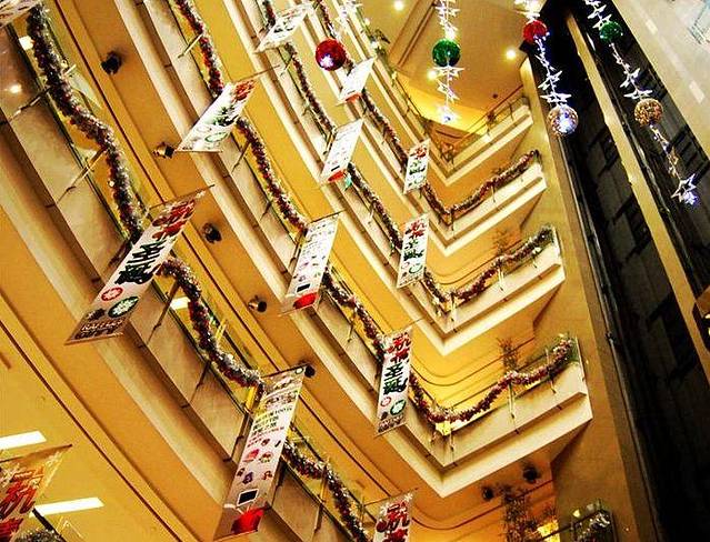 上海来福士广场