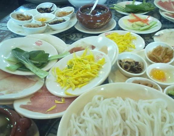 桥香园过桥米线(小西门店)