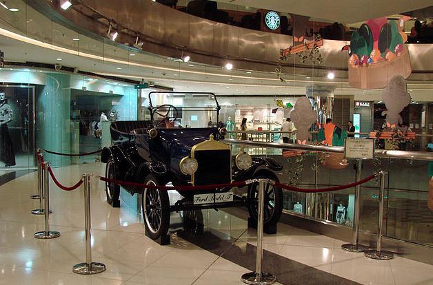 新世界百货(崇文门店)