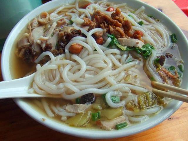 三亚正宗抱罗粉店