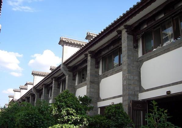 景星花鸟珠宝世界