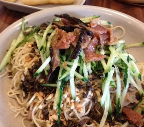 好人民间小吃·酸菜鱼(姑苏观东店)