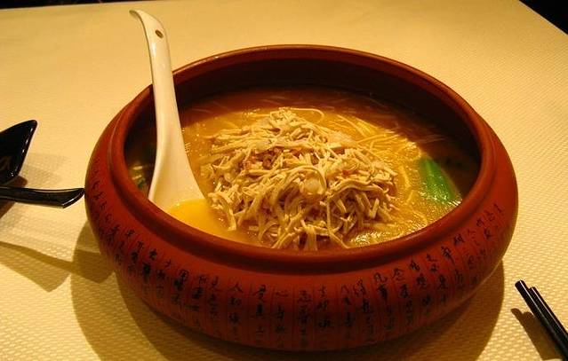 万斐·新空间酒店（扬州瘦西湖东关街店）·玉玲珑精致景观餐厅(瘦西湖店)