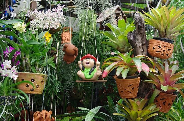 景星花鸟珠宝世界