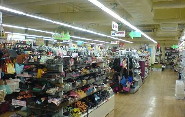 大创百货（关闸广场店）