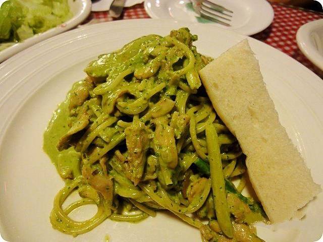 Me & Joe意大利面和披萨