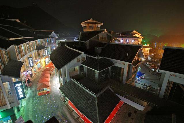 联达商业购物广场