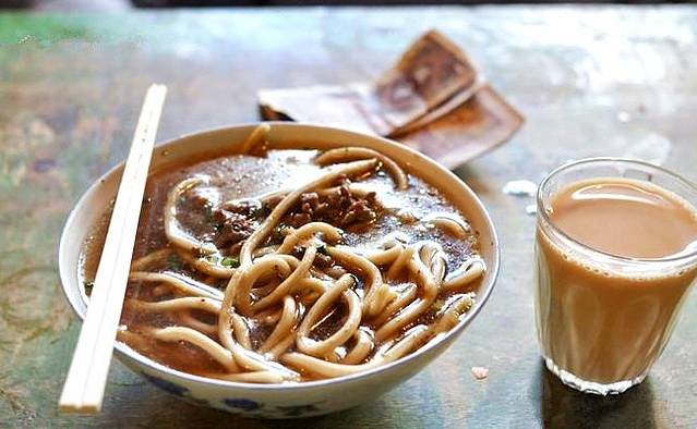 老光明岗琼甜茶馆