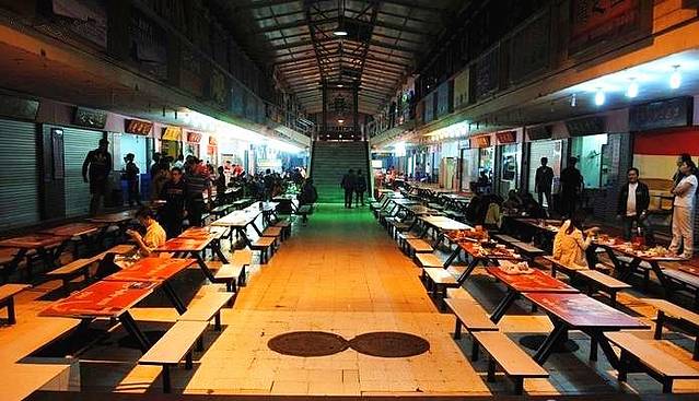 祥云美食城(南强步行街店)