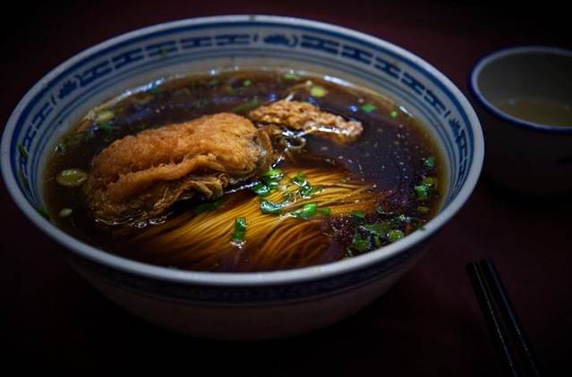 伟记奥面馆(白塔东路店)