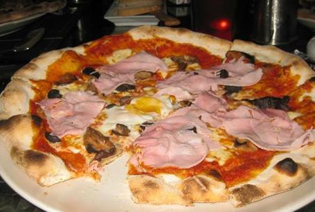 La Taverna意大利餐厅