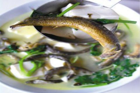 泥鳅钻豆腐