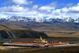 康定跑马山风景区