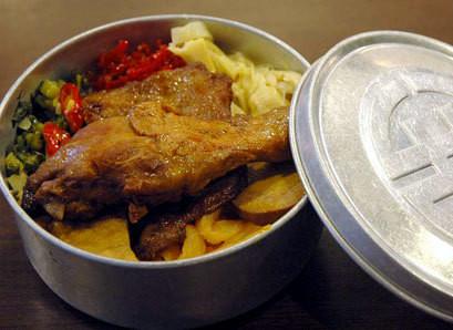 阿良铁支路便当