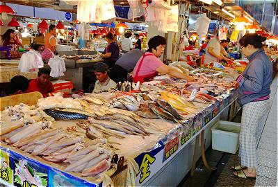 东港海鲜市场