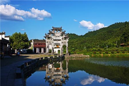 胡文光刺史牌楼