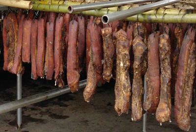 贵州荔波邓记风猪店腊味店