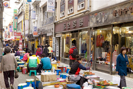 国际市场饮食街