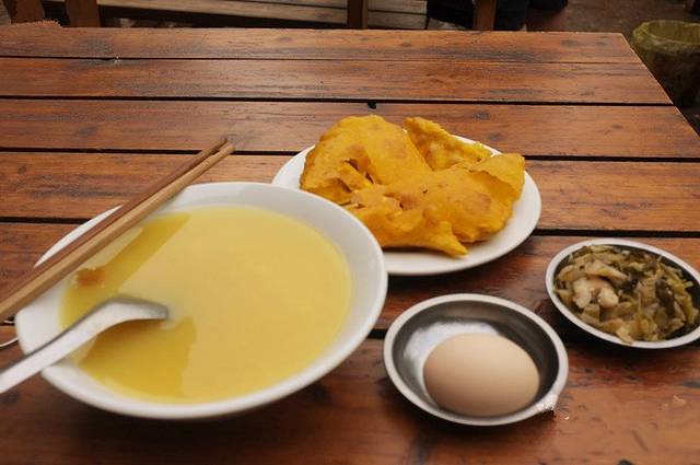 卓玛家园养生菌火锅