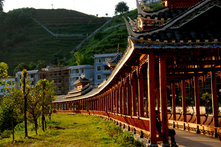 月亮湾风雨长廊