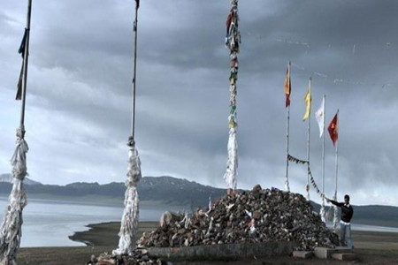 成吉思汗点将台