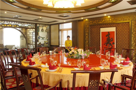 福临门酒店餐饮部