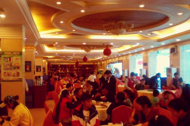 新瑞华乳鸽海鲜酒楼(海世界店)