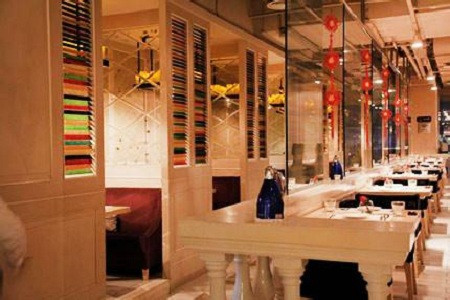 食间牛排(重庆路万达店)