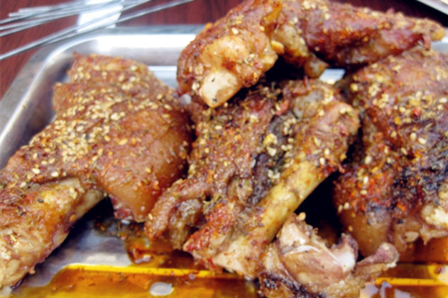 张老二正宗烤猪蹄(三原店)