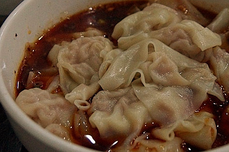 继红顺河抄手名小吃