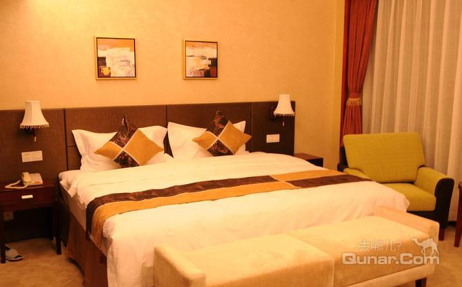 价值368元的龙腾国际大酒店入住1晚,豪华单间/豪华标间(带电脑)2选1