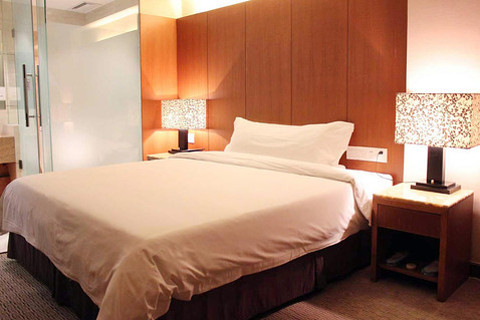 【油城四路】茂名汇丰大酒店