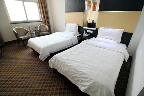 【京开大道】濮阳路尚龙乡宾馆