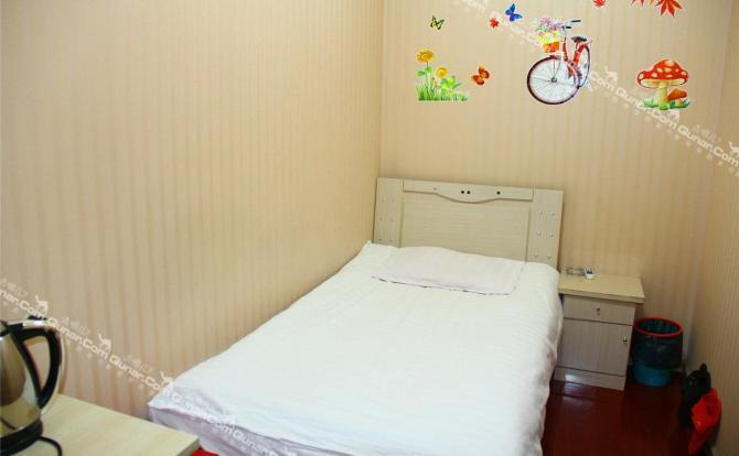 包头悦来小宾馆