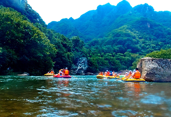 奇石峡漂流第 4 张图片