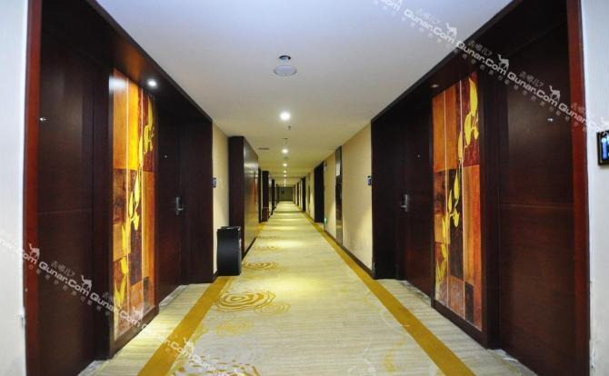 【勐海县】勐海景龙大酒店