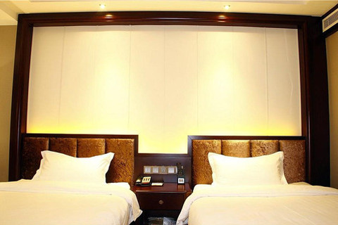 【花板桥】岳阳迪拜大酒店(步步高店)