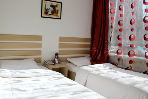 【锦州站】锦州云顶商务宾馆