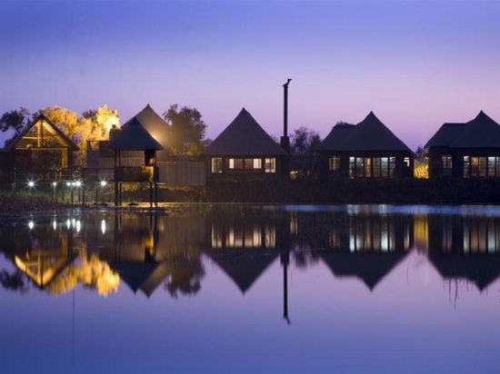 南非特色茅屋酒店