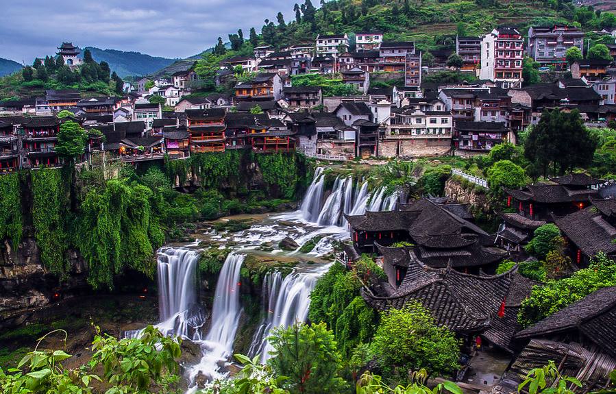 错峰优选湖南长沙张家界5日丨黄龙洞芙蓉镇·天门山索道·玻璃栈道