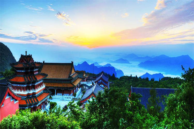 云梦仙顶(远观)