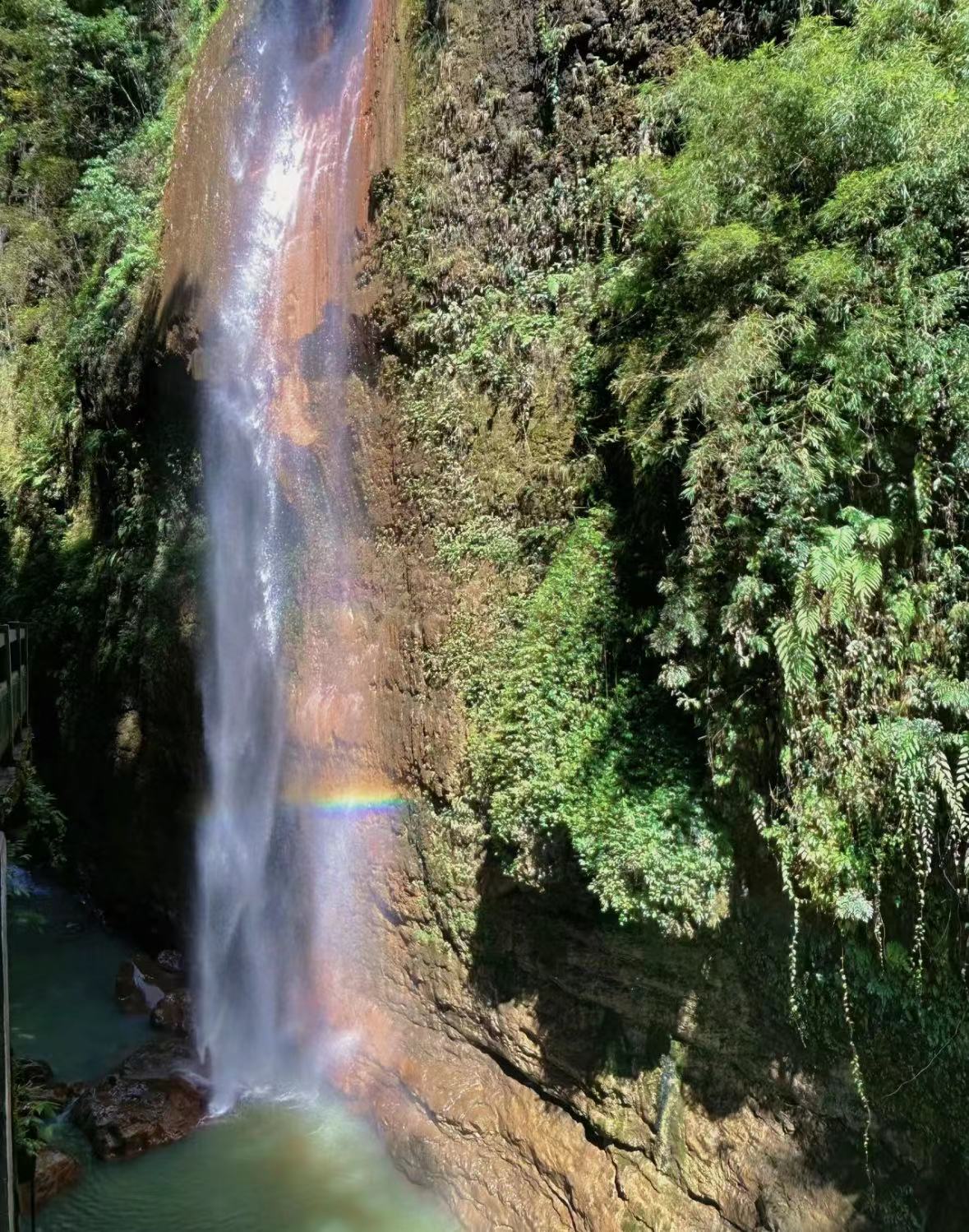【宿五星20人小团】恩施4日纯玩0购物土司城 恩施大峡谷 屏山大峡谷