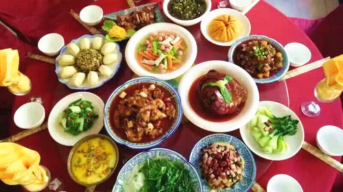 农家菜：一道穿越记忆的家乡美食