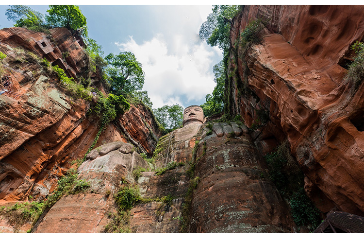 品质纯玩峨眉山 乐山大佛vip2日游⊙三环包接⊙当地特色餐⊙可升级
